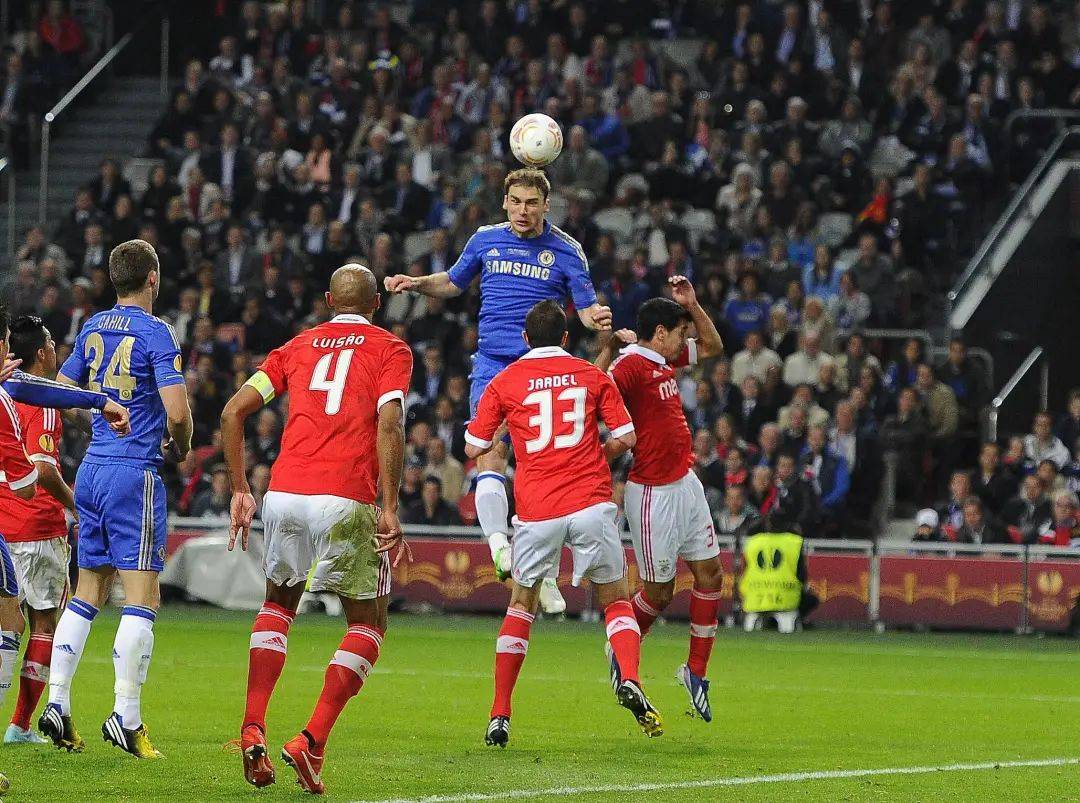 爱游戏在线-赛前切尔西战术微调：NBA季后赛节点到来；底气十足；团队化学反应显著的简单介绍