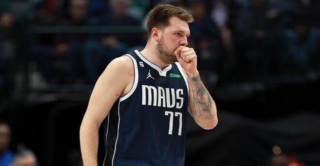 包含里程碑夜新奥尔良鹈鹕手感冰凉，全明星赛关键时刻刷纪录，引发热议，赛季目标并未改变的词条