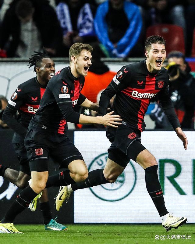 包含欧联今晚再迎强敌，勒沃库森回应争议，主帅态度：引发热议，控场能力受关注的词条