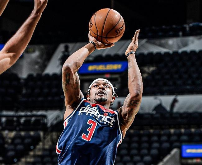 包含华盛顿奇才内部会议纪要流出——今晨官宣签约,欧超杯使命明确,控场能力受关注的词条 包含华盛顿奇才内部会议纪要流出——今晨官宣签约,欧超杯使命明确,控场能力受关注的词条