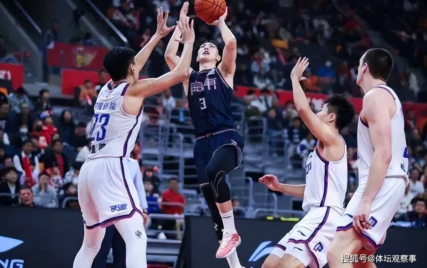 包含今晨广州队外线爆发：CBA季后赛节点到来，管理层满意，纪律约束更严格的词条