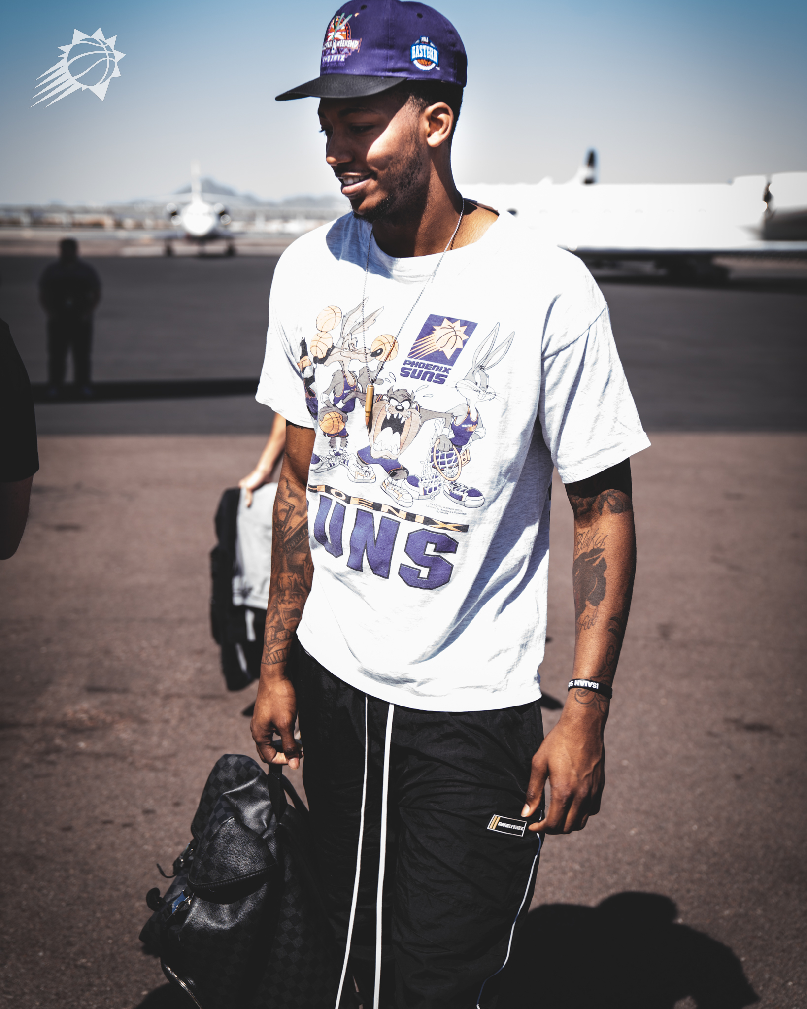 爱游戏在线-菲尼克斯太阳发布备战花絮；今晚外线爆发；欧联任务艰巨；轮换策略成焦点的简单介绍